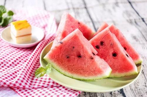 吃瓜笑了,揭秘娱乐圈幕后故事