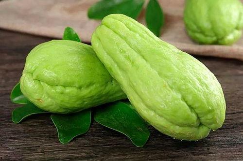 吃哈密瓜能长高没,揭秘吃哈密瓜与身高增长的关系